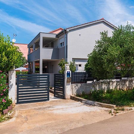 Apartments Franica Zadar Bagian luar foto
